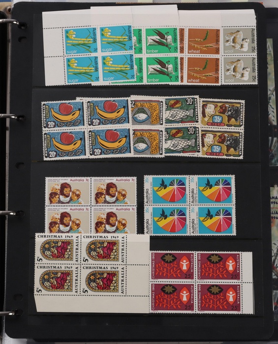 Lot 749