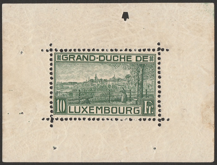 Lot 2589