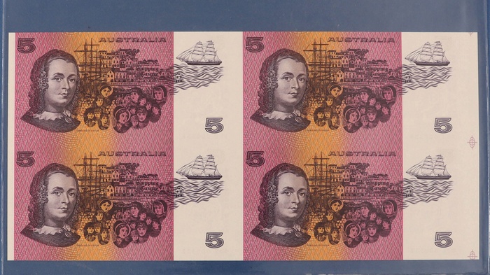 Lot 11825