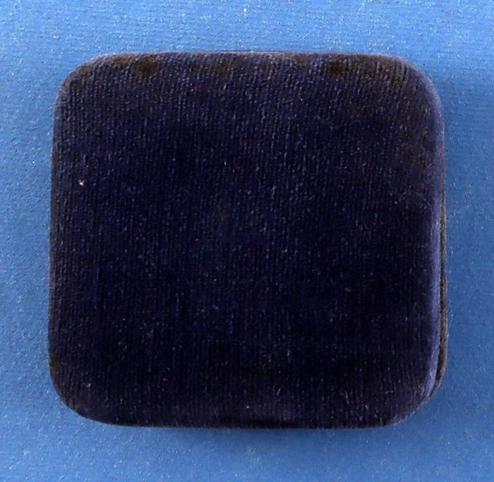 Lot 12048
