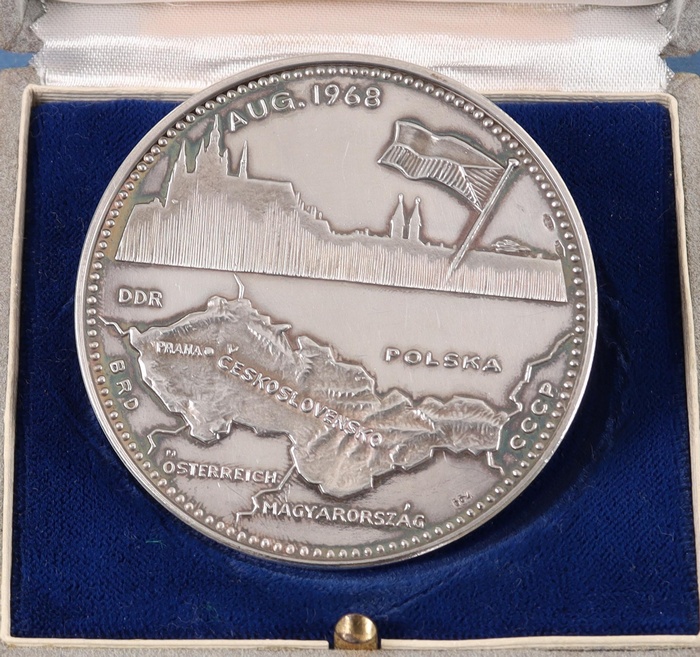 Lot 12075