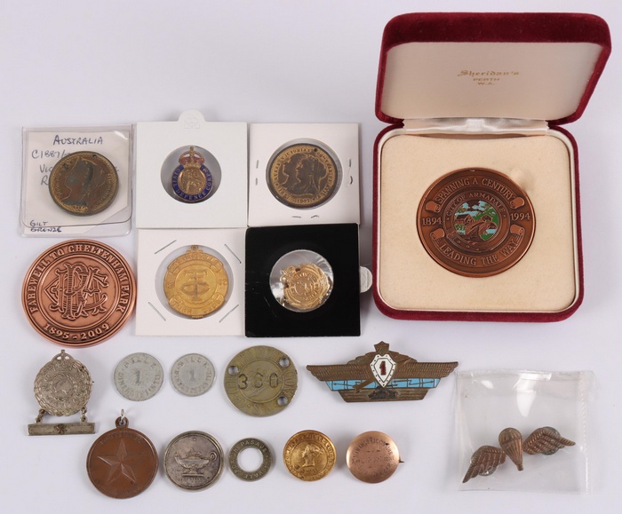 Lot 13371